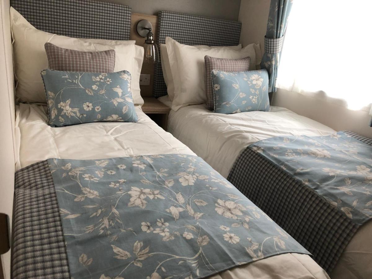 Luxury 2 Bedroom Caravan In Stunning Location Pitlochry Eksteriør bilde